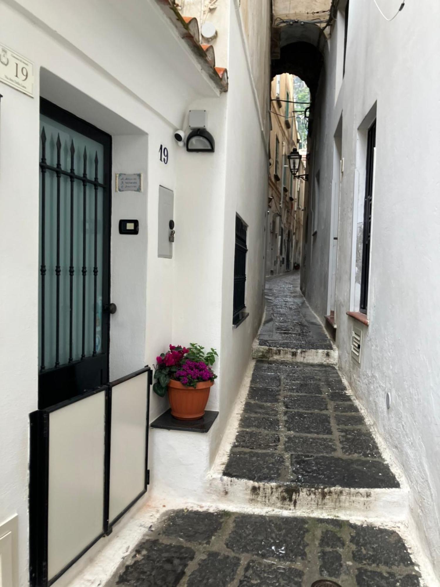 Maria'S Home Atrani Luaran gambar